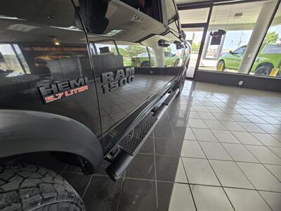 2016 RAM 1500 Rebel 4DR CREW CAB 4X4/HEMI - Photo 36 - Hamilton, OH 45015