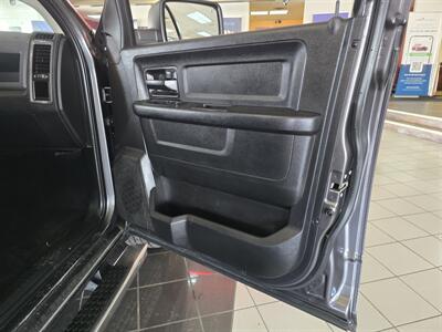 2018 RAM 1500 Express   - Photo 12 - Hamilton, OH 45015