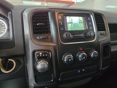 2018 RAM 1500 Express   - Photo 21 - Hamilton, OH 45015