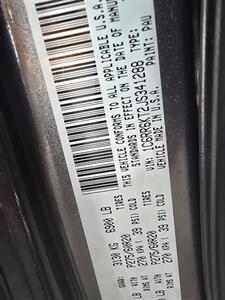 2018 RAM 1500 Express   - Photo 31 - Hamilton, OH 45015