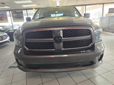 2018 RAM 1500 Express   - Photo 2 - Hamilton, OH 45015