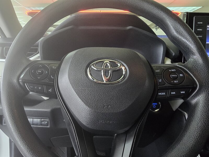 2020 Toyota RAV4 Hybrid XLE 4DR SUV AWD - Photo 26 - Hamilton, OH 45015