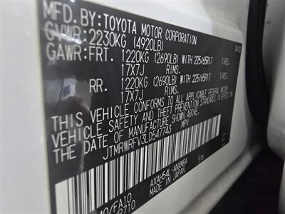 2020 Toyota RAV4 Hybrid XLE 4DR SUV AWD - Photo 38 - Hamilton, OH 45015