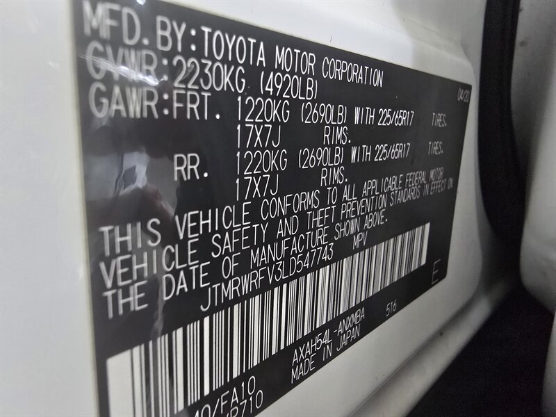 2020 Toyota RAV4 Hybrid XLE 4DR SUV AWD - Photo 38 - Hamilton, OH 45015