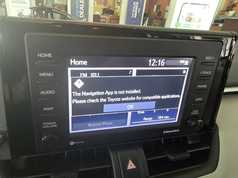 2020 Toyota RAV4 Hybrid XLE 4DR SUV AWD - Photo 27 - Hamilton, OH 45015