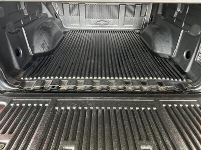 2017 Chevrolet Colorado Work Truck CREW CAB   - Photo 27 - Hamilton, OH 45015