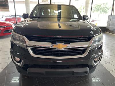 2017 Chevrolet Colorado Work Truck CREW CAB   - Photo 3 - Hamilton, OH 45015