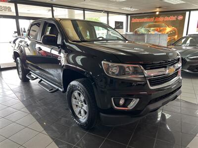 2017 Chevrolet Colorado Work Truck CREW CAB   - Photo 4 - Hamilton, OH 45015