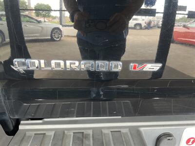 2017 Chevrolet Colorado Work Truck CREW CAB   - Photo 35 - Hamilton, OH 45015