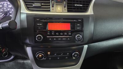 2015 Nissan Sentra S 4DR SEDAN - Photo 15 - Hamilton, OH 45015