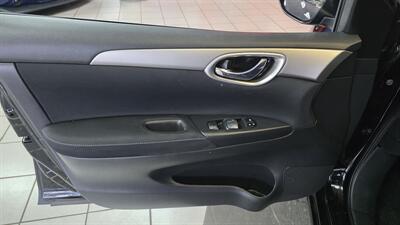 2015 Nissan Sentra S 4DR SEDAN - Photo 16 - Hamilton, OH 45015