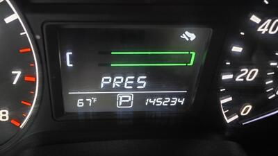 2015 Nissan Sentra S 4DR SEDAN - Photo 13 - Hamilton, OH 45015