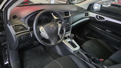 2015 Nissan Sentra S 4DR SEDAN - Photo 11 - Hamilton, OH 45015