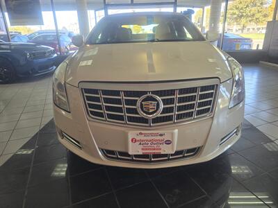 2014 Cadillac XTS Luxury Collection 4DR SEDAN AWD - Photo 2 - Hamilton, OH 45015