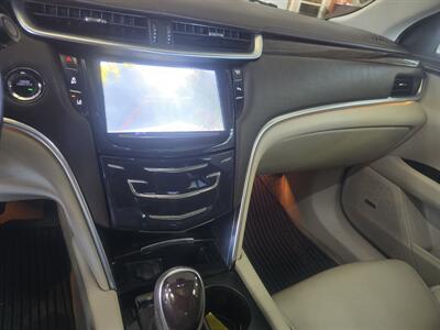 2014 Cadillac XTS Luxury Collection 4DR SEDAN AWD - Photo 21 - Hamilton, OH 45015