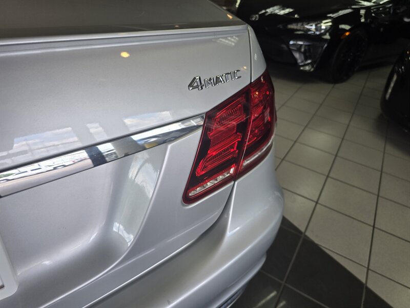 2014 Mercedes-Benz E 350 Sport 4MATIC 4DR SEDAN AWD - Photo 3 - Hamilton, OH 45015