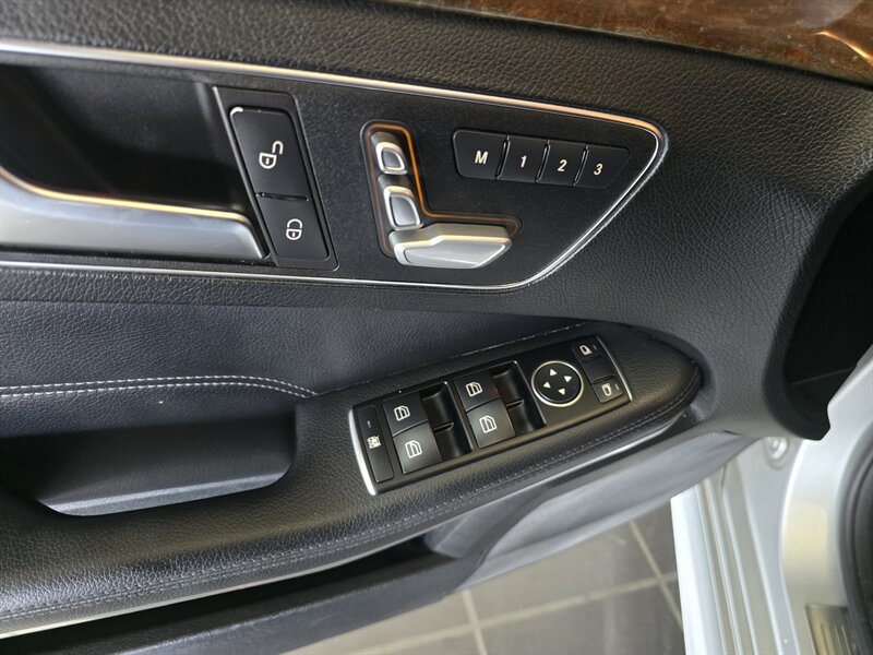 2014 Mercedes-Benz E 350 Sport 4MATIC 4DR SEDAN AWD - Photo 29 - Hamilton, OH 45015