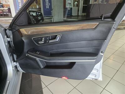2014 Mercedes-Benz E 350 Sport 4MATIC 4DR SEDAN AWD - Photo 14 - Hamilton, OH 45015