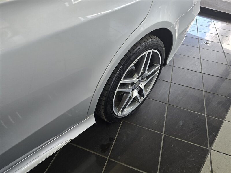 2014 Mercedes-Benz E 350 Sport 4MATIC 4DR SEDAN AWD - Photo 33 - Hamilton, OH 45015