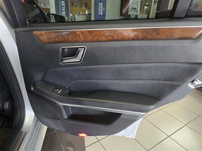 2014 Mercedes-Benz E 350 Sport 4MATIC 4DR SEDAN AWD - Photo 16 - Hamilton, OH 45015
