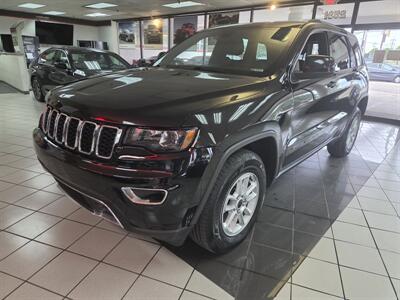 2018 Jeep Grand Cherokee Laredo - Photo 2 - Hamilton, OH 45015