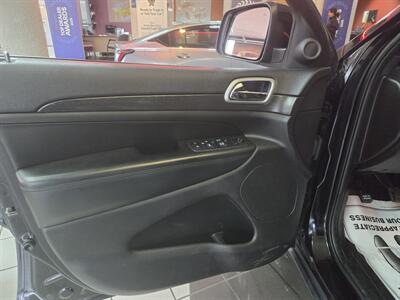 2018 Jeep Grand Cherokee Laredo - Photo 11 - Hamilton, OH 45015