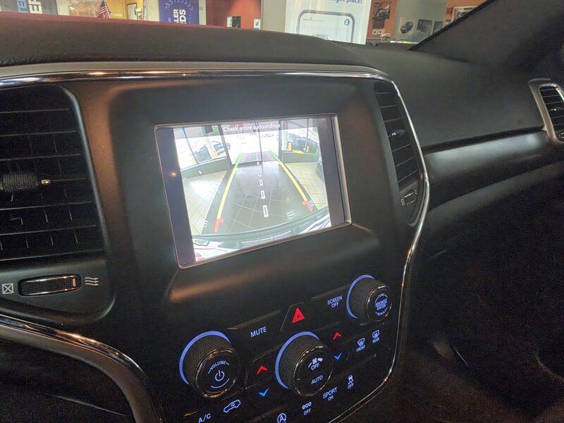 2018 Jeep Grand Cherokee Laredo - Photo 29 - Hamilton, OH 45015