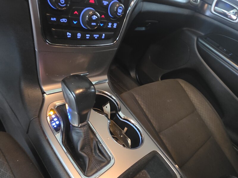 2018 Jeep Grand Cherokee Laredo - Photo 31 - Hamilton, OH 45015