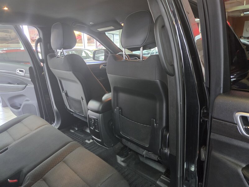 2018 Jeep Grand Cherokee Laredo - Photo 24 - Hamilton, OH 45015