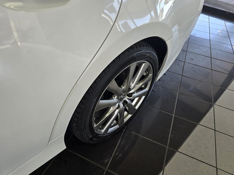 2015 Lexus GS Base 4DR SEDAN - Photo 36 - Hamilton, OH 45015