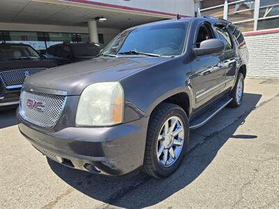 2011 GMC Yukon Denali 4DR SUV AWD   - Photo 1 - Hamilton, OH 45015