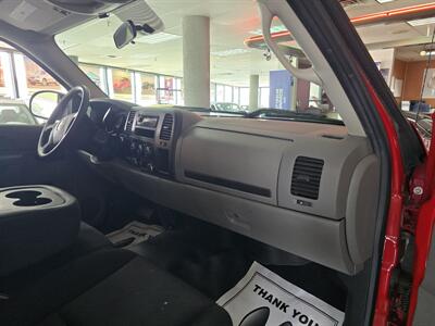 2013 Chevrolet Silverado 1500 Work Truck 2DR REGULAR CAB - Photo 11 - Hamilton, OH 45015