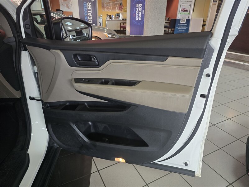 2018 Honda Odyssey EX-L 4DR MINI-VAN - Photo 14 - Hamilton, OH 45015