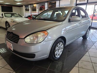 2009 Hyundai Accent GLS 4DR SEDAN   - Photo 1 - Hamilton, OH 45015