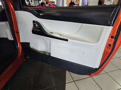 2012 Scion iQ Base 2DR HATCHBACK   - Photo 11 - Hamilton, OH 45015