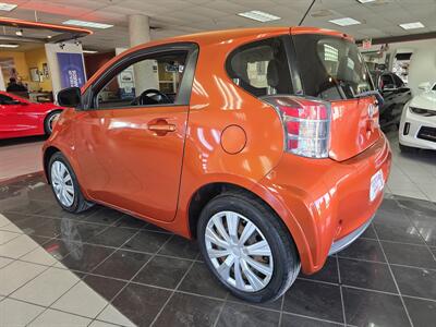 2012 Scion iQ Base 2DR HATCHBACK   - Photo 6 - Hamilton, OH 45015