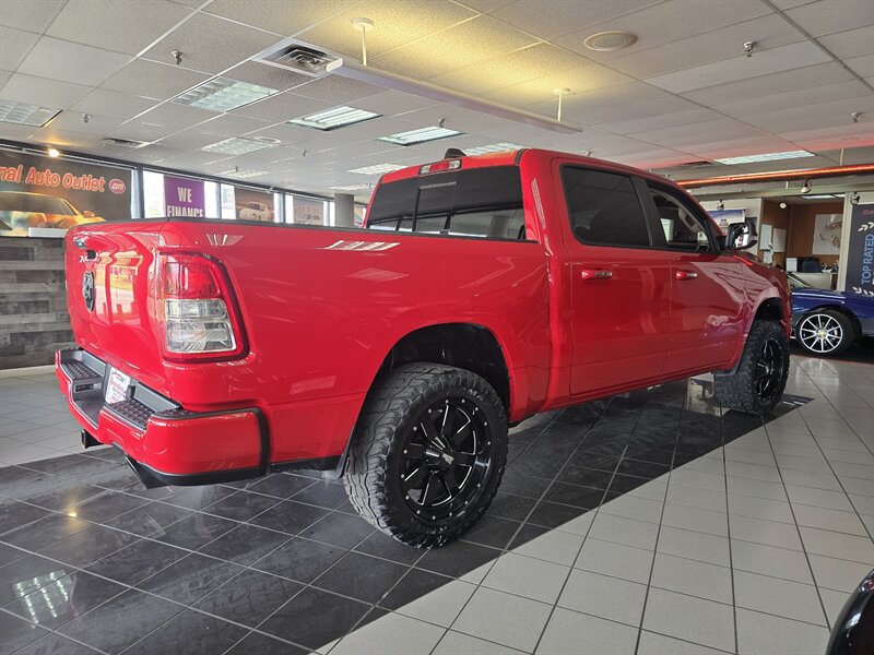 2020 RAM 1500 Big Horn/CREW CAB/HEMI/4X4 - Photo 4 - Hamilton, OH 45015
