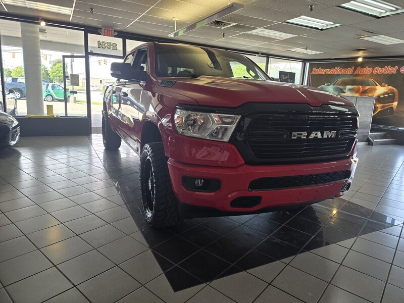 2020 RAM 1500 Big Horn/CREW CAB/HEMI/4X4 - Photo 3 - Hamilton, OH 45015