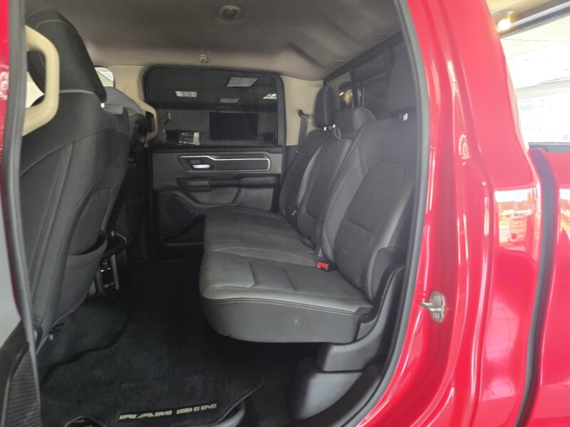 2020 RAM 1500 Big Horn/CREW CAB/HEMI/4X4 - Photo 13 - Hamilton, OH 45015