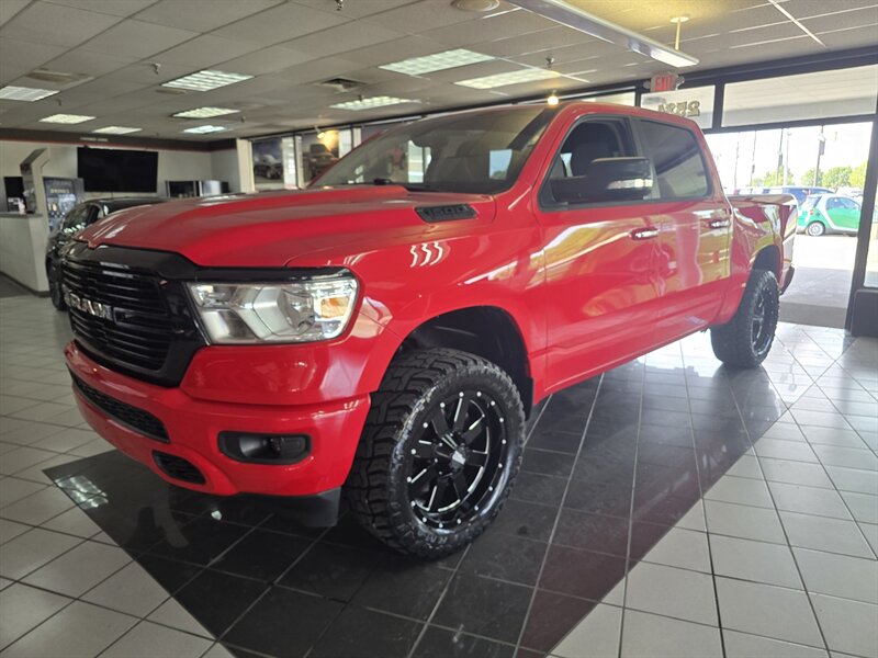 2020 RAM 1500 Big Horn/CREW CAB/HEMI/4X4   - Photo 1 - Hamilton, OH 45015