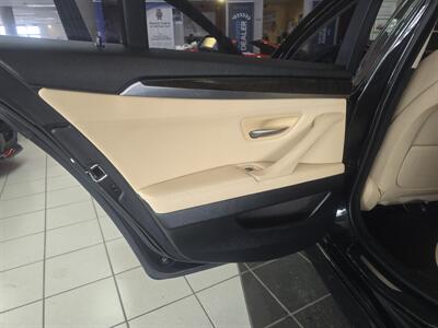 2016 BMW 528i xDrive 4DR SEDAN AWD   - Photo 10 - Hamilton, OH 45015