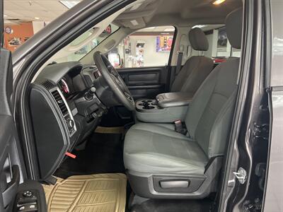 2015 RAM 1500 TRADESMAN 4DR CREW CAB 4X4/DIESEL   - Photo 9 - Hamilton, OH 45015