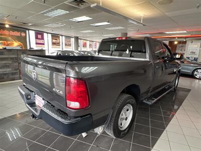 2015 RAM 1500 TRADESMAN 4DR CREW CAB 4X4/DIESEL   - Photo 6 - Hamilton, OH 45015