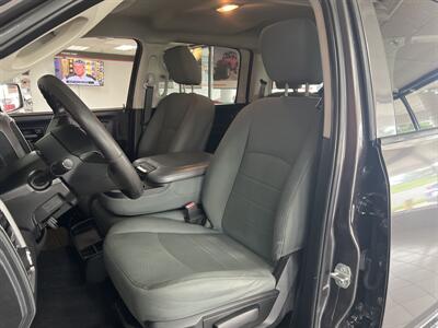 2015 RAM 1500 TRADESMAN 4DR CREW CAB 4X4/DIESEL   - Photo 10 - Hamilton, OH 45015