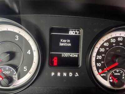 2015 RAM 1500 TRADESMAN 4DR CREW CAB 4X4/DIESEL   - Photo 12 - Hamilton, OH 45015