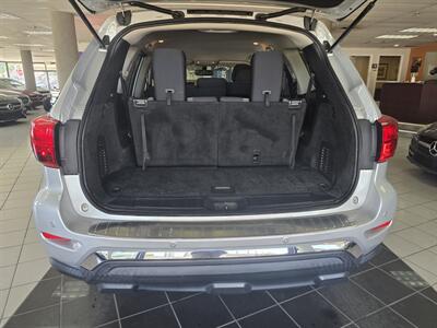 2019 Nissan Pathfinder SV 4DR SUV AWD   - Photo 35 - Hamilton, OH 45015