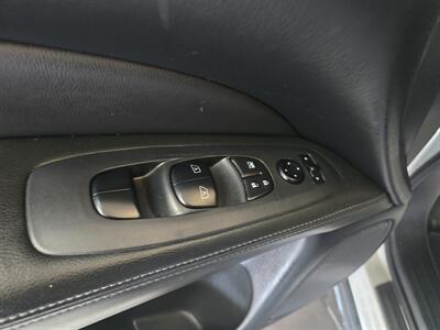 2019 Nissan Pathfinder SV 4DR SUV AWD   - Photo 21 - Hamilton, OH 45015