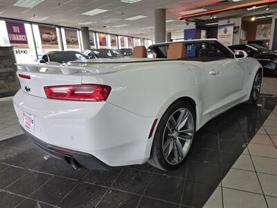 2016 Chevrolet Camaro 2LT 2DR CONVERTIBLE /RS   - Photo 4 - Hamilton, OH 45015