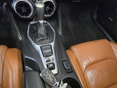 2016 Chevrolet Camaro 2LT 2DR CONVERTIBLE /RS   - Photo 23 - Hamilton, OH 45015