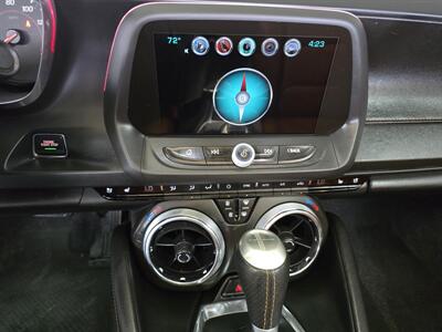 2016 Chevrolet Camaro 2LT 2DR CONVERTIBLE /RS   - Photo 30 - Hamilton, OH 45015